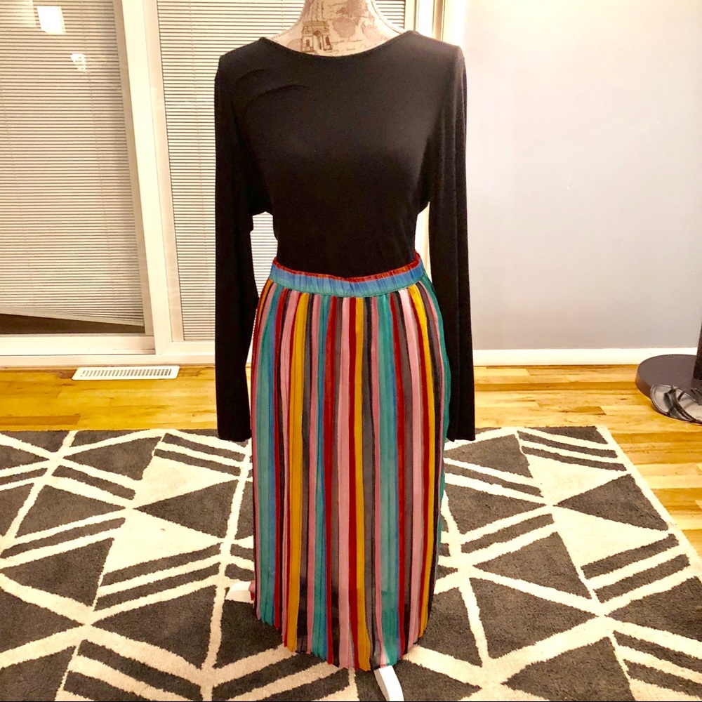 Multi-Colored Stripe Flowy Skirt
